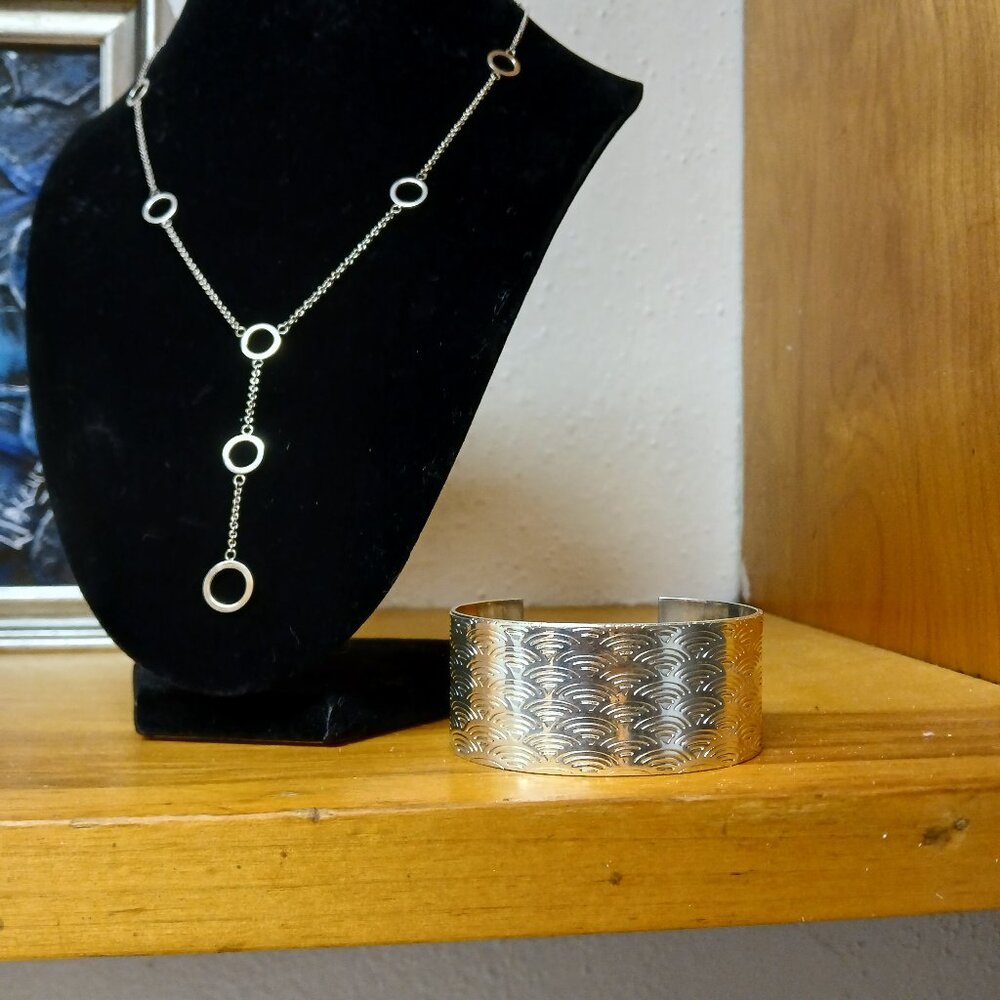 Tiffany Set - Necklace & Bracelet